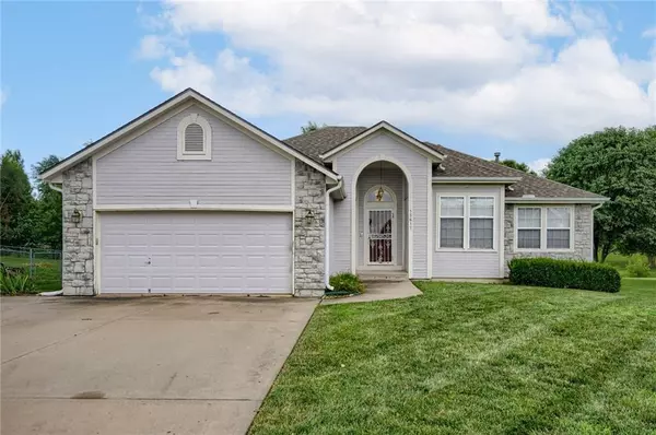 Basehor, KS 66007,15617 Iron Creek DR