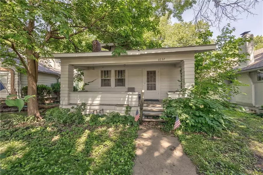 6037 Locust ST, Kansas City, MO 64110