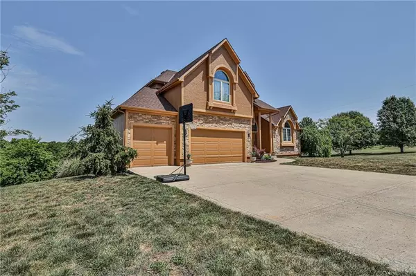 Paola, KS 66071,18324 W 250th ST