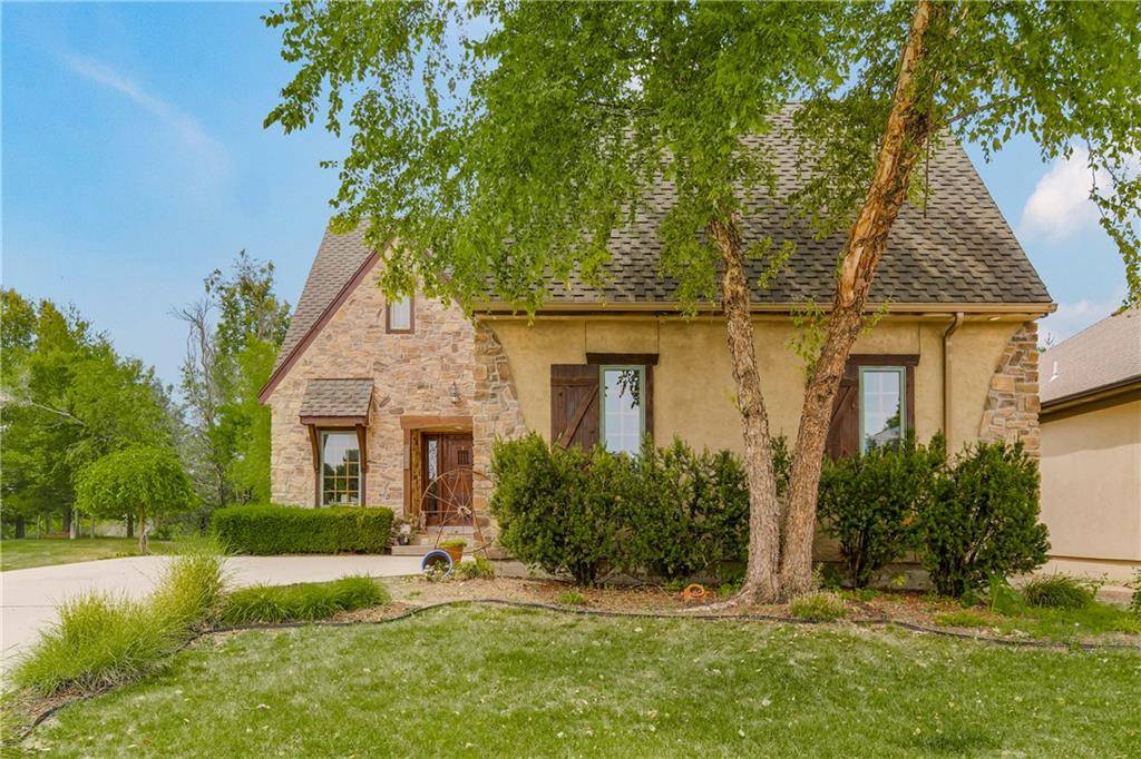 Raymore, MO 64083,2103 Chateau PL