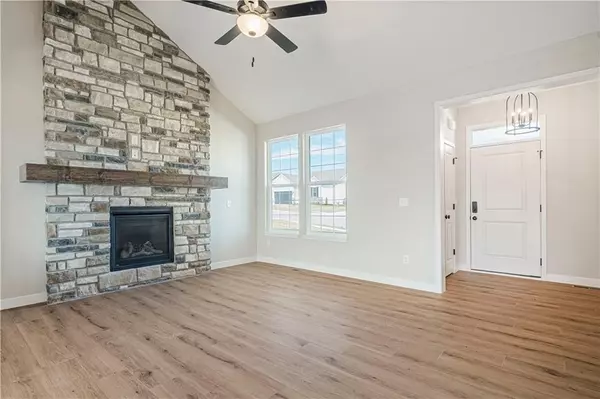 Kansas City, MO 64154,4003 NW 95th TER