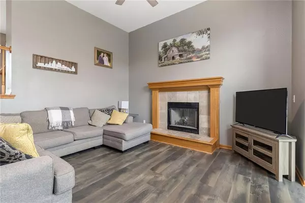 Belton, MO 64012,16300 Speaker AVE