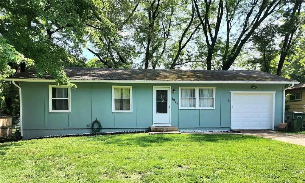 Leavenworth, KS 66048,1927 Pottawatomie ST