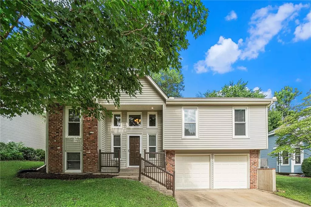 Merriam, KS 66203,4810 Wedd ST