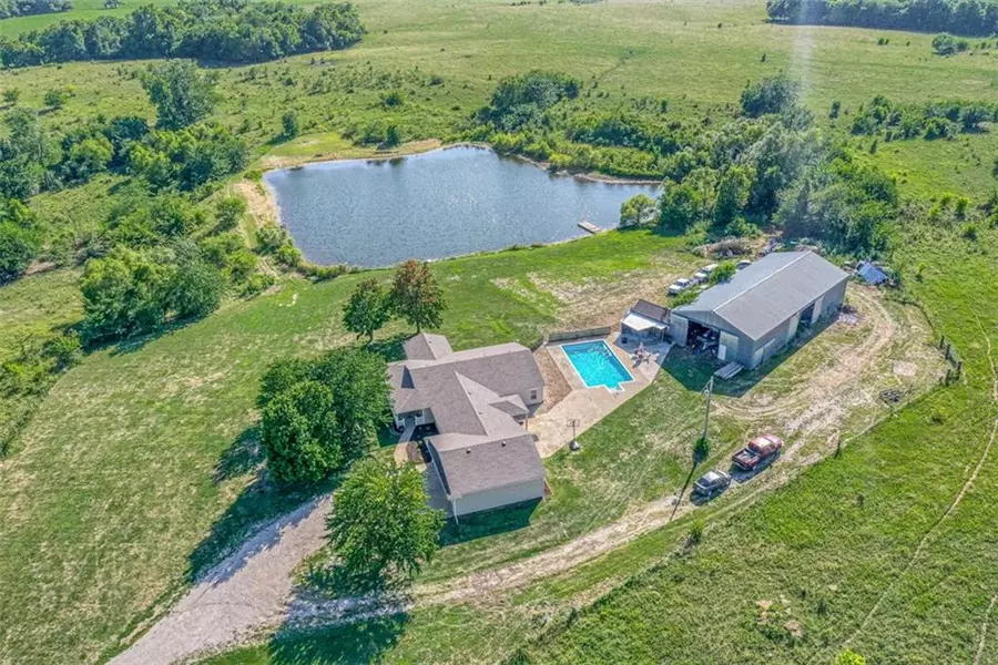 1115 NW 1501 RD, Creighton, MO 64739