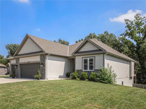 Riverside, MO 64150,5081 Timberline DR