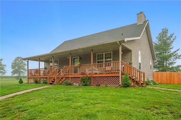 Sweet Springs, MO 65351,15377 EE HWY