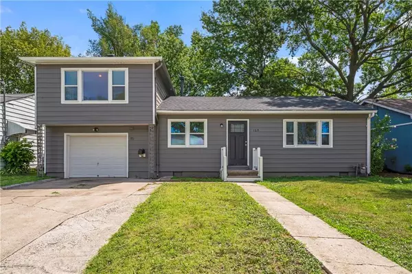 169 15th ST, Osawatomie, KS 66064