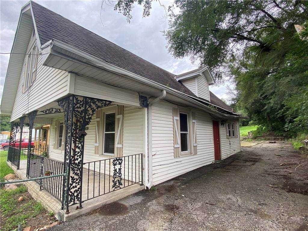 St Joseph, MO 64505,5001 Savannah RD