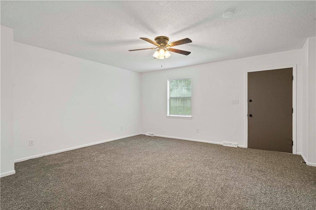Grandview, MO 64030,6522 E 128th TER
