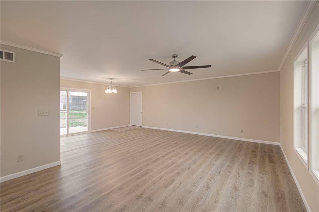 Platte City, MO 64079,28000 Oberdiek LN