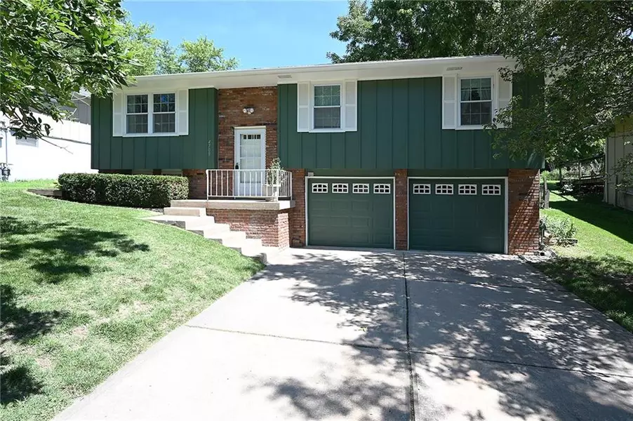 4709 N Drury AVE, Kansas City, MO 64117