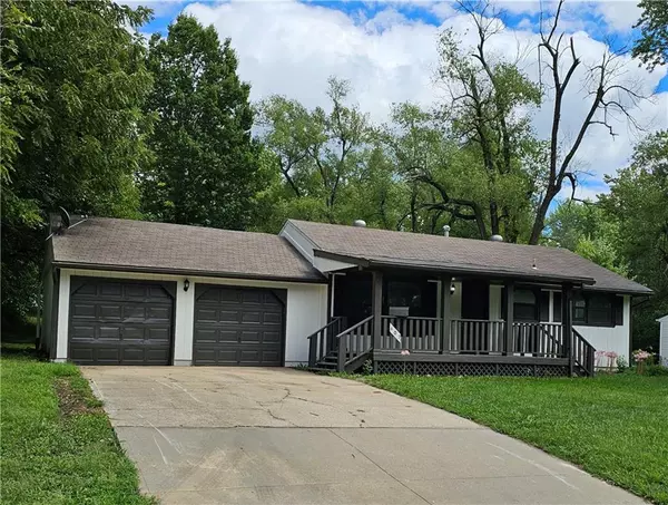 Belton, MO 64012,407 Lacy LN