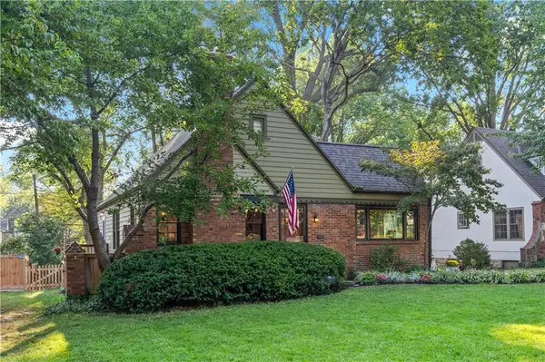 Westwood, KS 66205,4827 Belinder CT