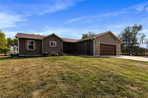 Paola, KS 66071,38875 W 287th ST