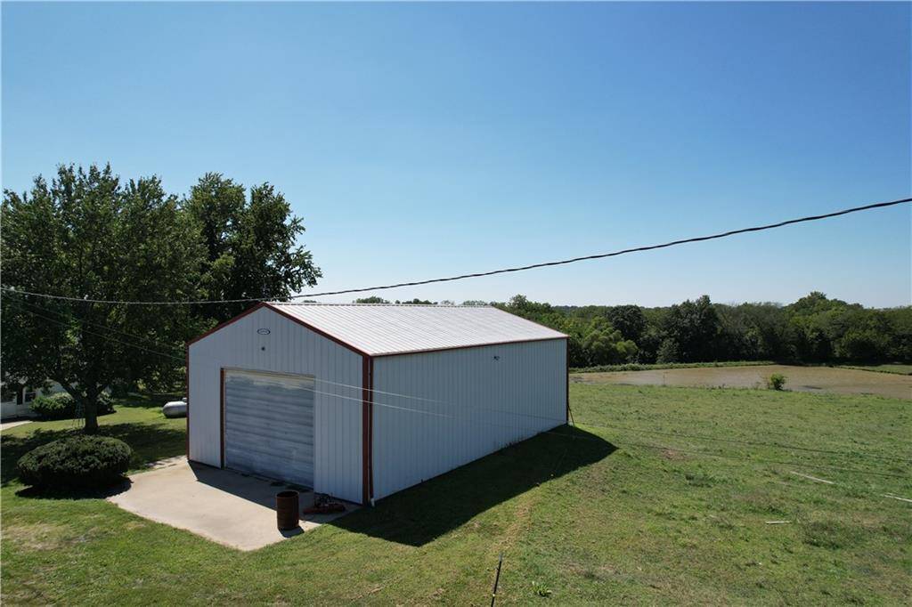 Easton, MO 64443,12911 SE Spring Holler RD