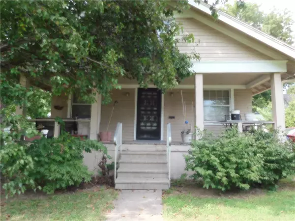 1508 W Linden AVE,  Independence,  MO 64052