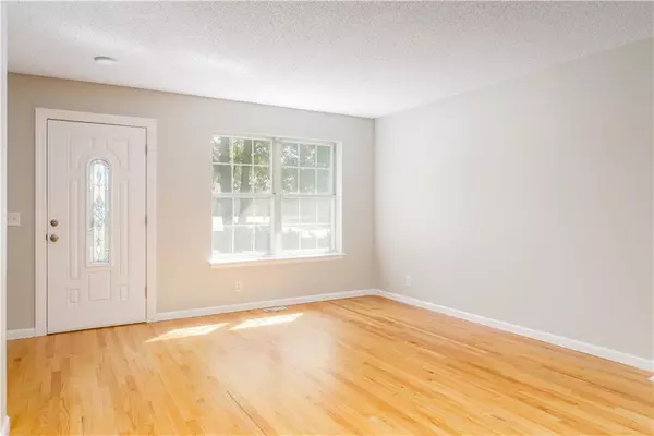 Kearney, MO 64060,202 E 17th ST