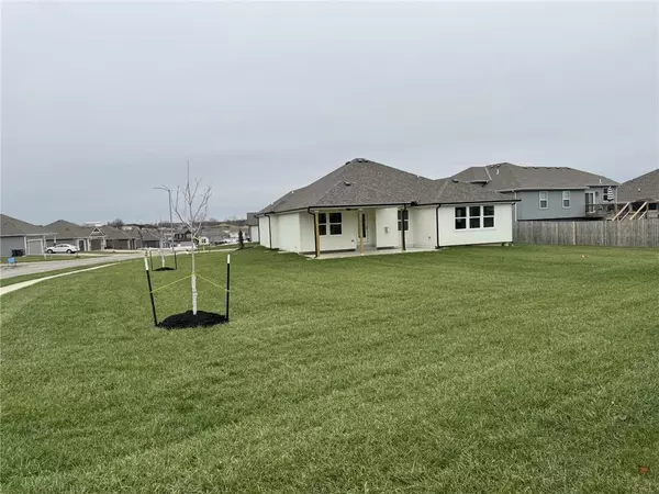 Basehor, KS 66007,1529 N 156th TER