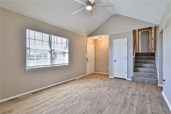 Blue Springs, MO 64014,1108 SE Sunnyside School RD