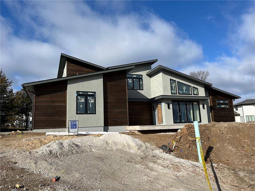 21204 W 94th TER, Lenexa, KS 66220