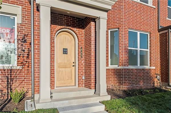 445 SW Longview BLVD, Lee's Summit, MO 64081
