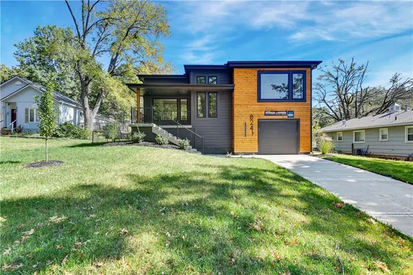 8241 Main ST, Kansas City, MO 64114