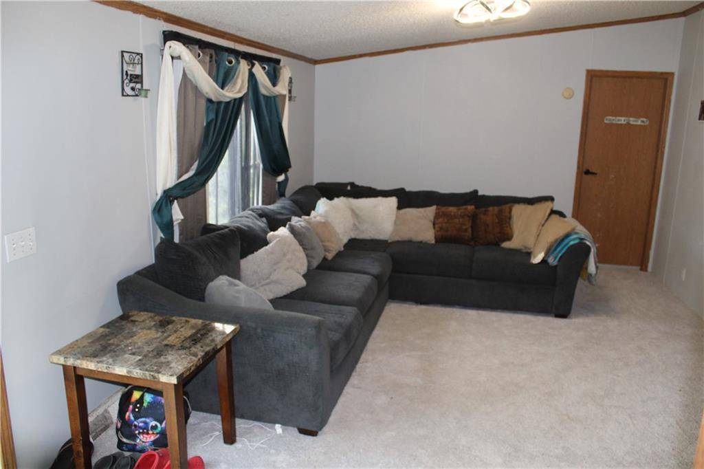 Mclouth, KS 66054,408 E Agnes ST