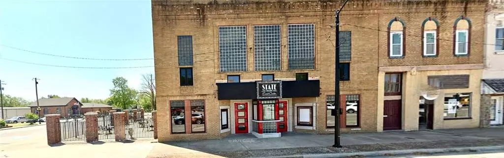 104 W Pine ST, Columbus, KS 66725