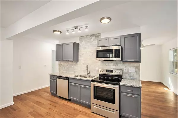 Independence, MO 64050,207 S Pearl ST