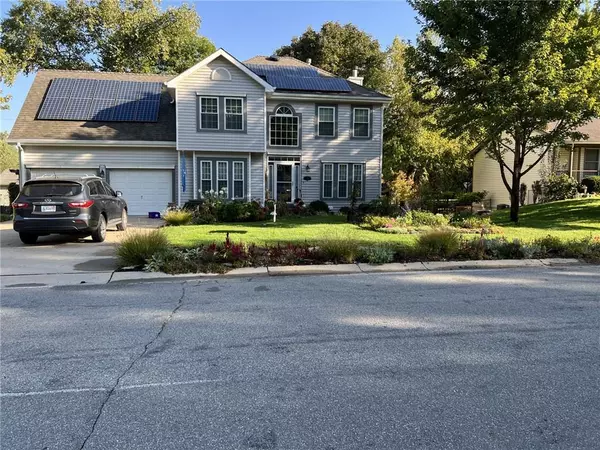722 Deerfield ST,  Leavenworth,  KS 66048
