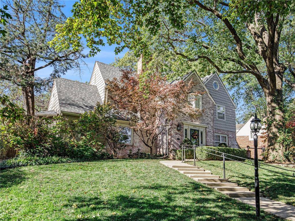 Mission Hills, KS 66208,6436 Overbrook RD