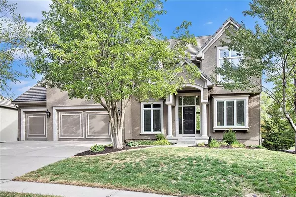 14517 Ballentine ST, Overland Park, KS 66221