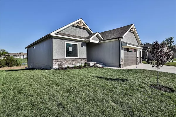 Blue Springs, MO 64015,2613 SW Summer Creek PL