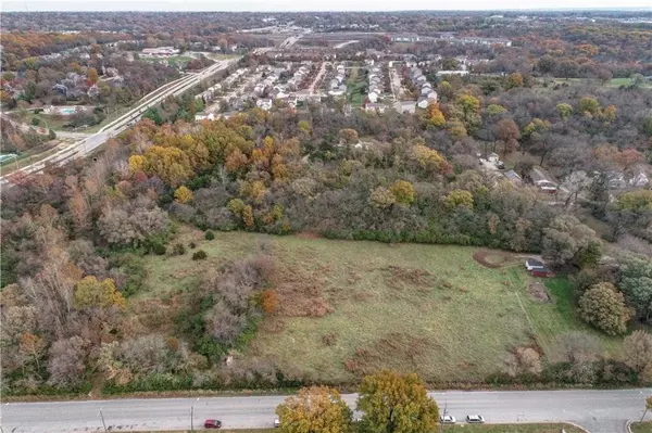 Kansas City, MO 64151,5407 NW Waukomis DR