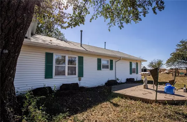 Blue Mound, KS 66010,6800 Ellington RD