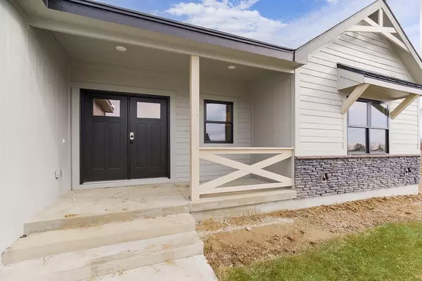 Kearney, MO 64060,2303 LARKSPUR LN