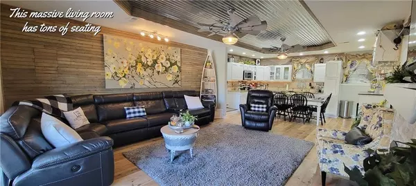 Warsaw, MO 65355,18282 Stirrup RD