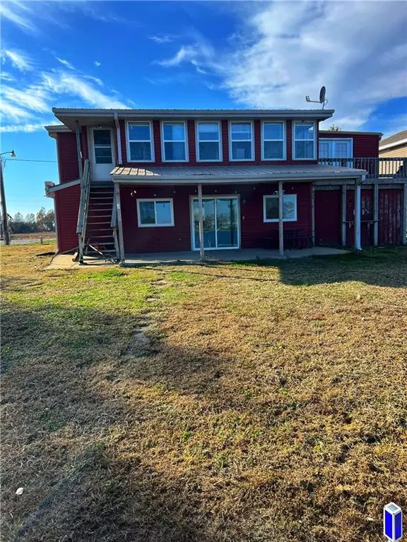 115 Danbury RD, Big Lake, MO 64437