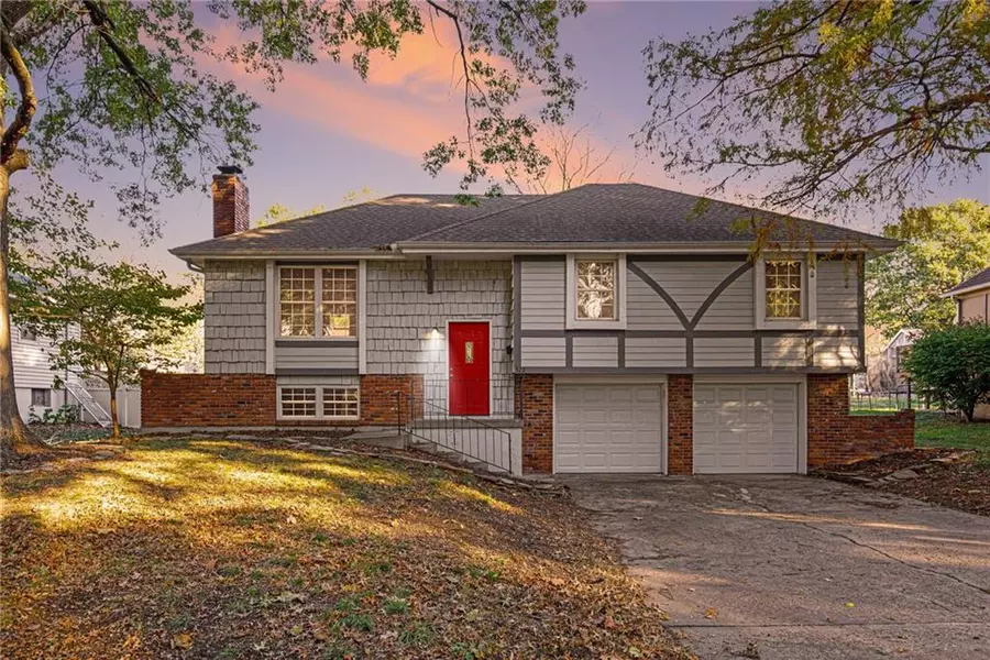 522 Concord ST, Belton, MO 64012