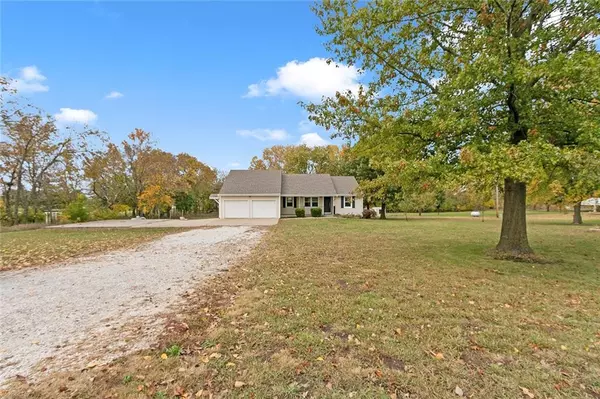 Basehor, KS 66007,17445 166th ST