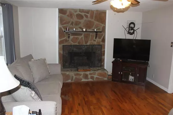 Arcadia, KS 66711,2160 Birch RD