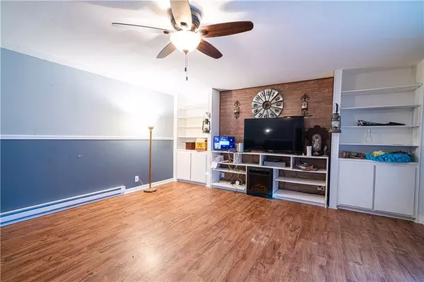 St Joseph, MO 64501,3213 Messanie ST