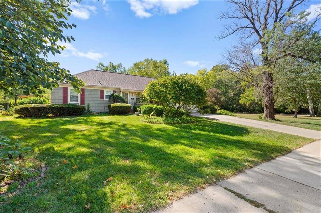 9009 W 71st ST, Merriam, KS 66204