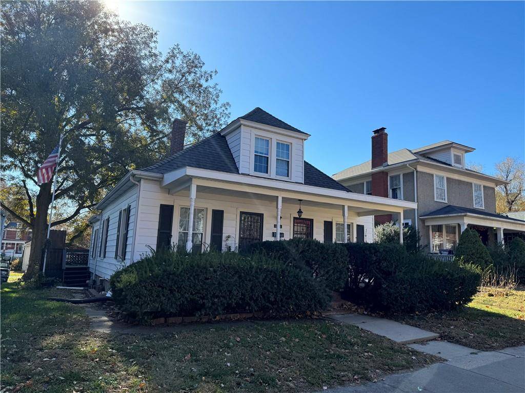 1711 Franklin AVE, Lexington, MO 64067