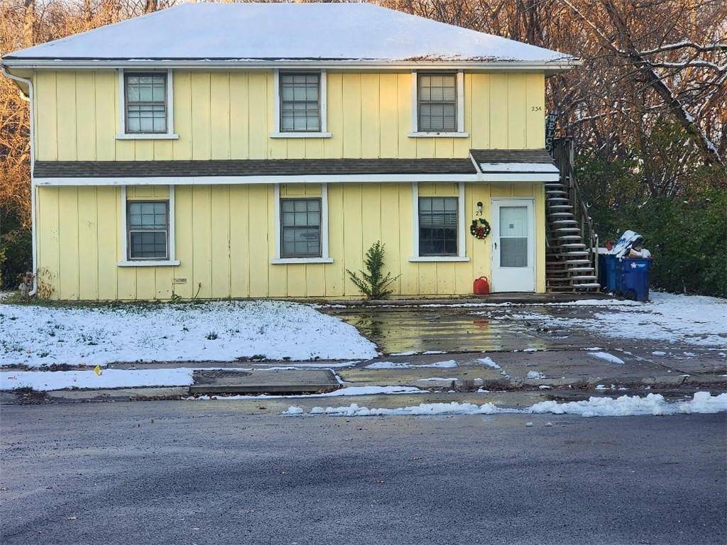 23 Cherry ST,  Liberty,  MO 64068