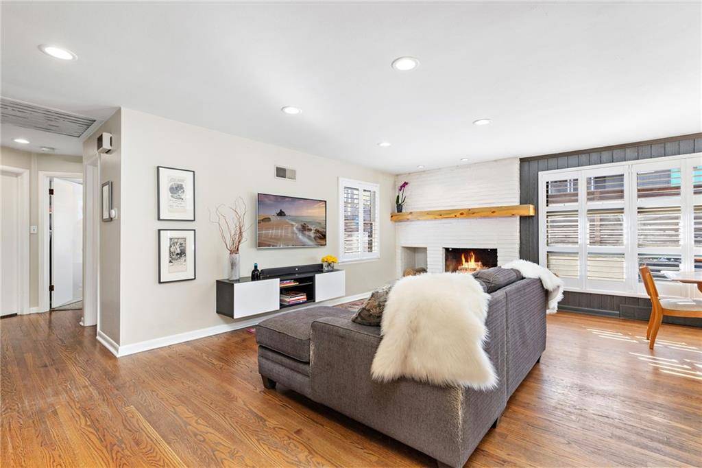 Prairie Village, KS 66208,7405 Canterbury ST