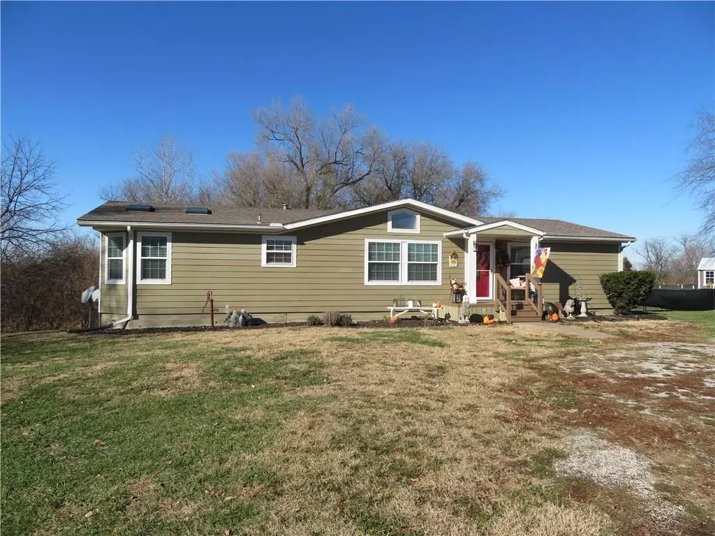 Paola, KS 66071,16230 W 289th ST