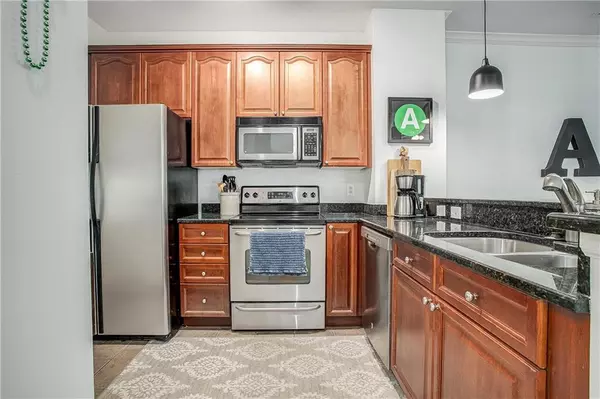 Overland Park, KS 66085,4523 W 159TH TER #230