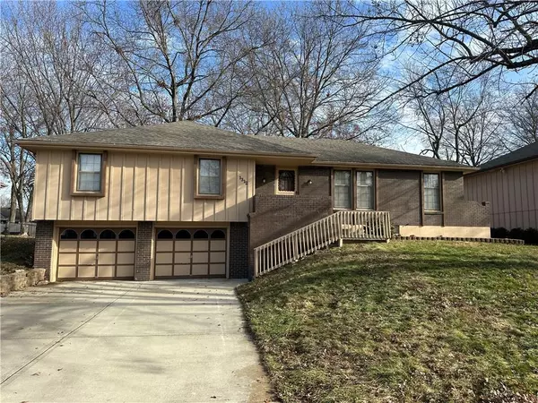 Blue Springs, MO 64015,1312 SW 20th ST